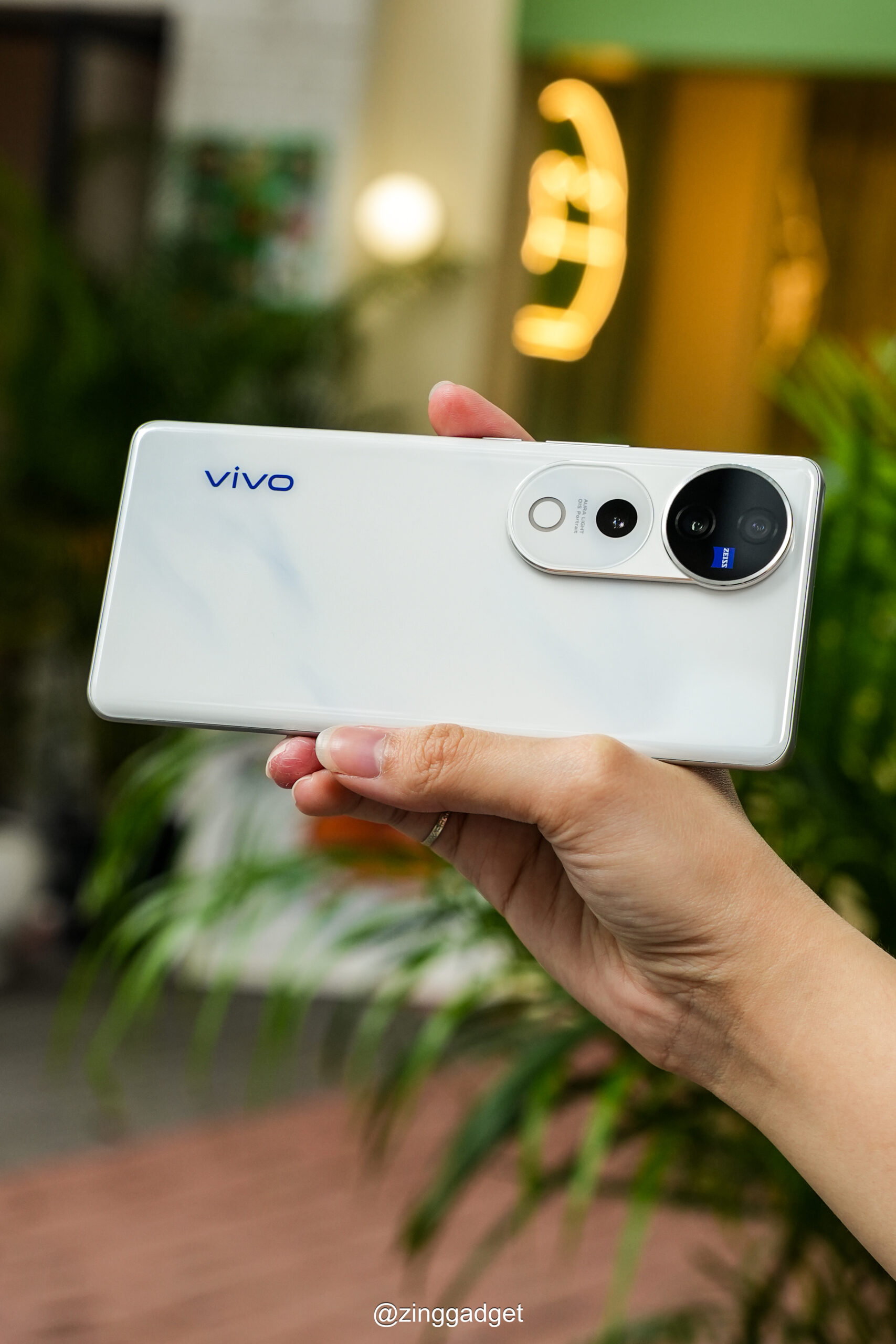 vivo V40 Pro 5G评测:全焦段人像、夜拍补光再升级,续航超顶的人像摄影神器! 27 DSC04939 scaled