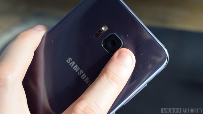 Samsung Galaxy S8 fingerprint scan