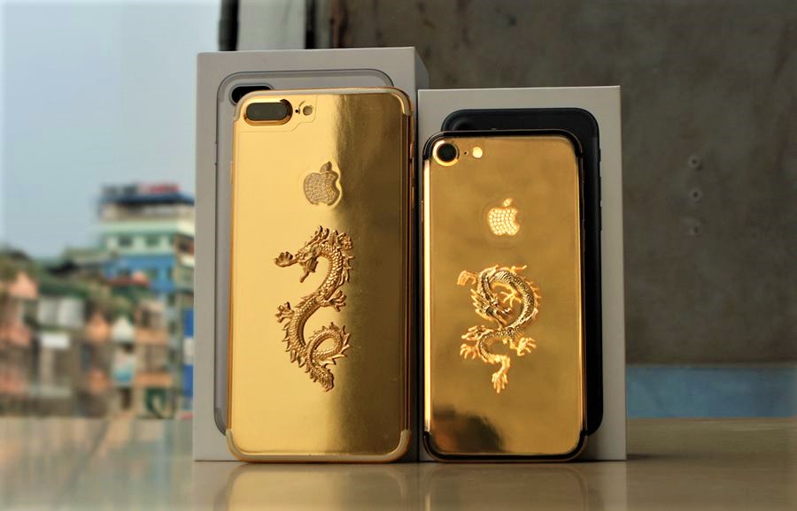 Gold plated iPhone 7 3