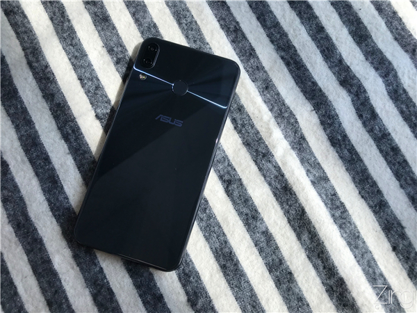 zenfone 127