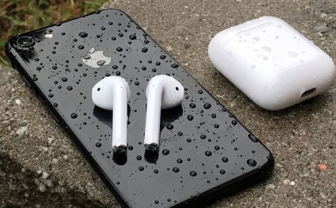 airpods iphone 7 rain