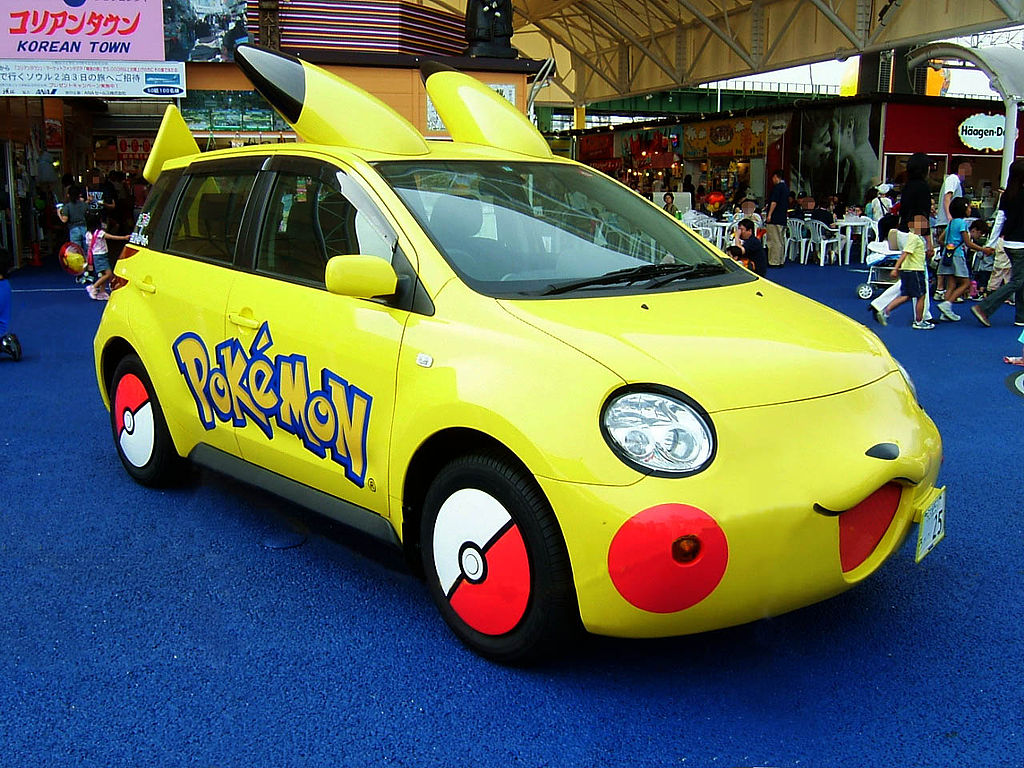 TOYOTA ist Pikachu Car