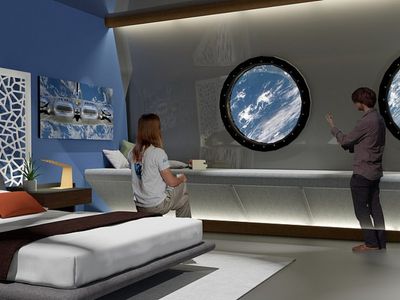 Voyager Space hotel