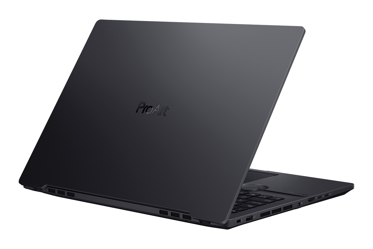 ASUS proart studiobook Pro 16 OLED img1