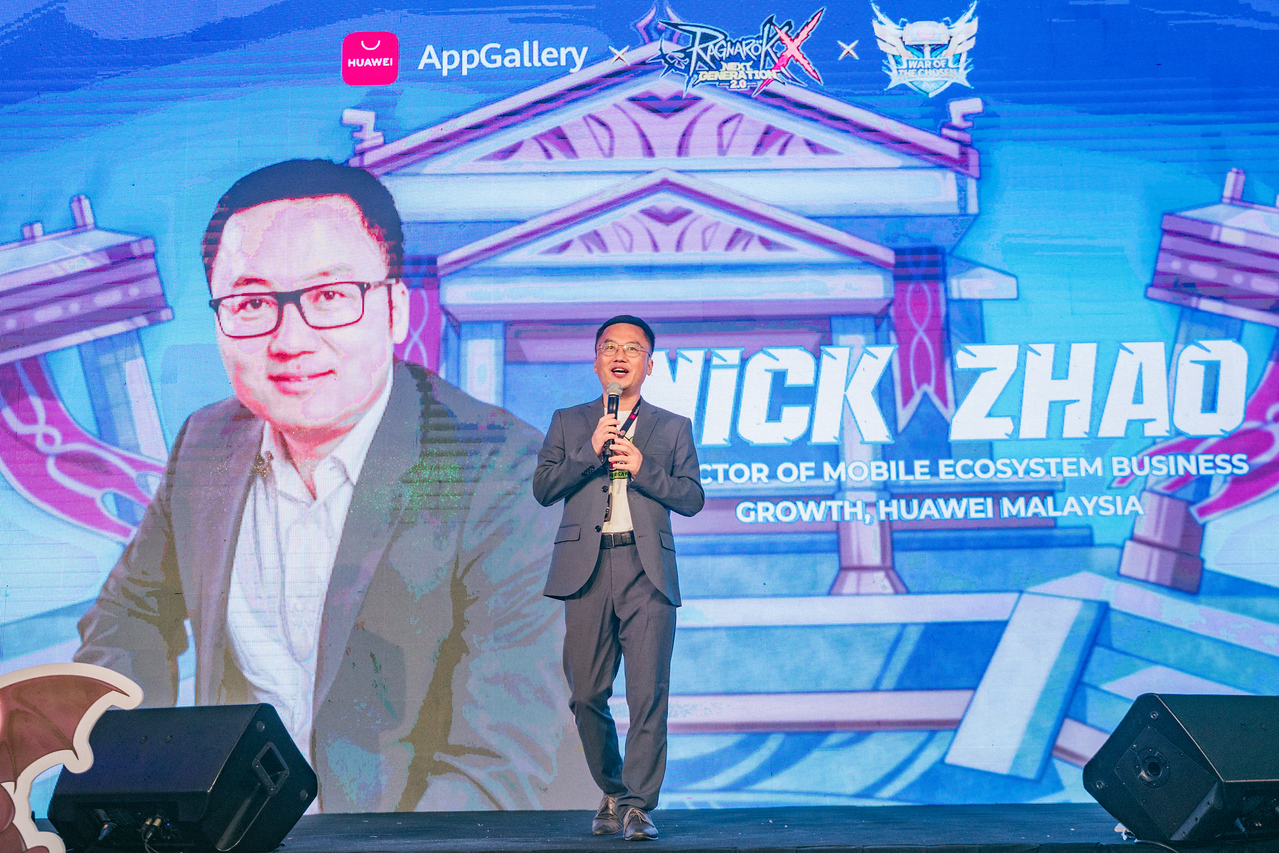 Nick Zhao Director of Mobile Ecosystem Business Growth Huawei Malaysia delivered the speech