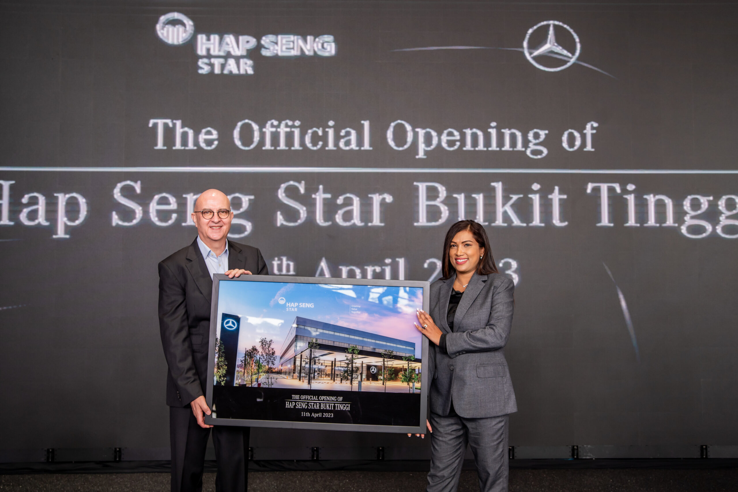Mercedes-Benz和Hap Seng Star共同推出全马最大的Autohaus,地点就在Bukit Tinggi! 2 Image 1 Hap Seng Bukit Tinggi Media Launch 1 scaled