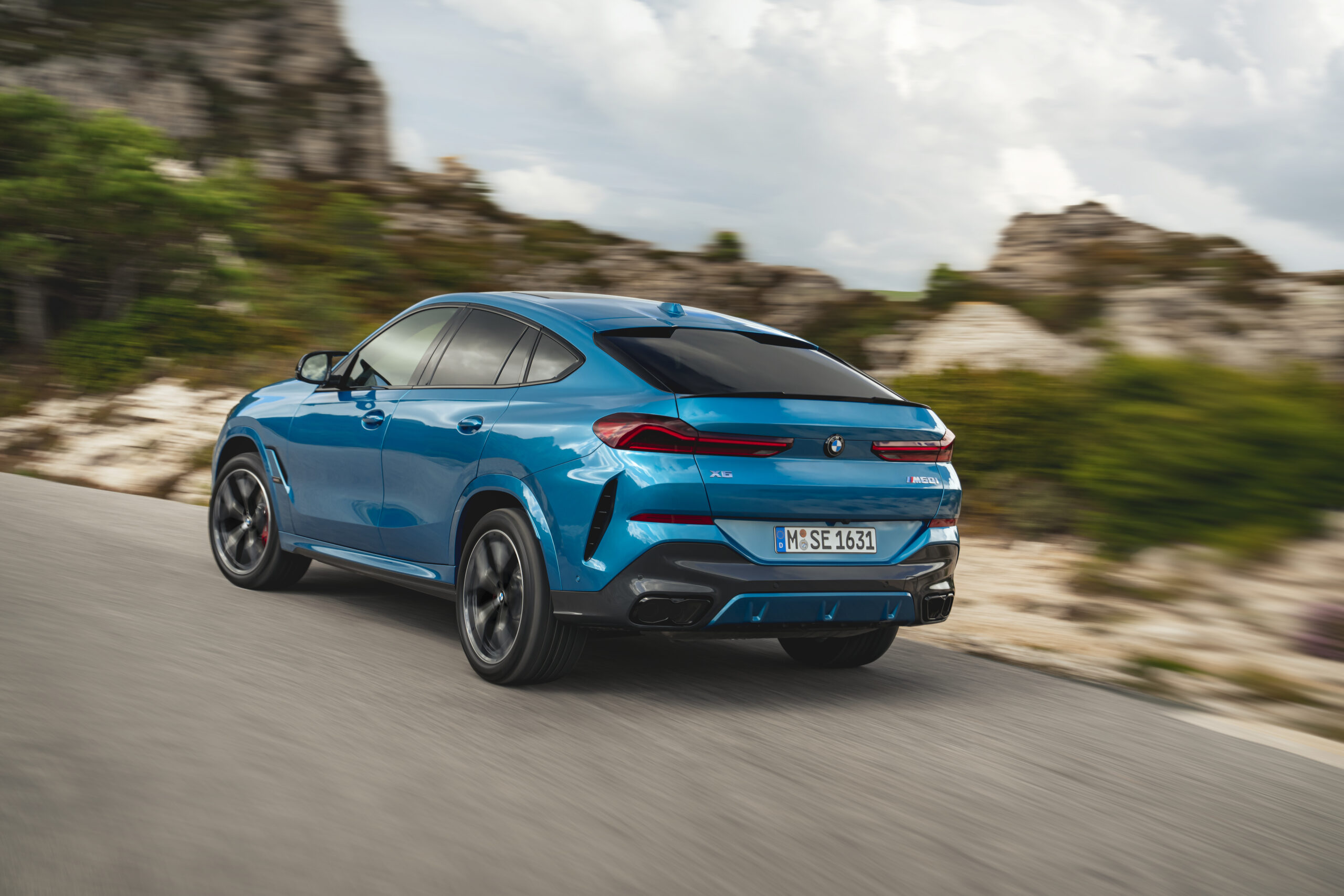 P90492378 highRes the new bmw x6 m60i scaled