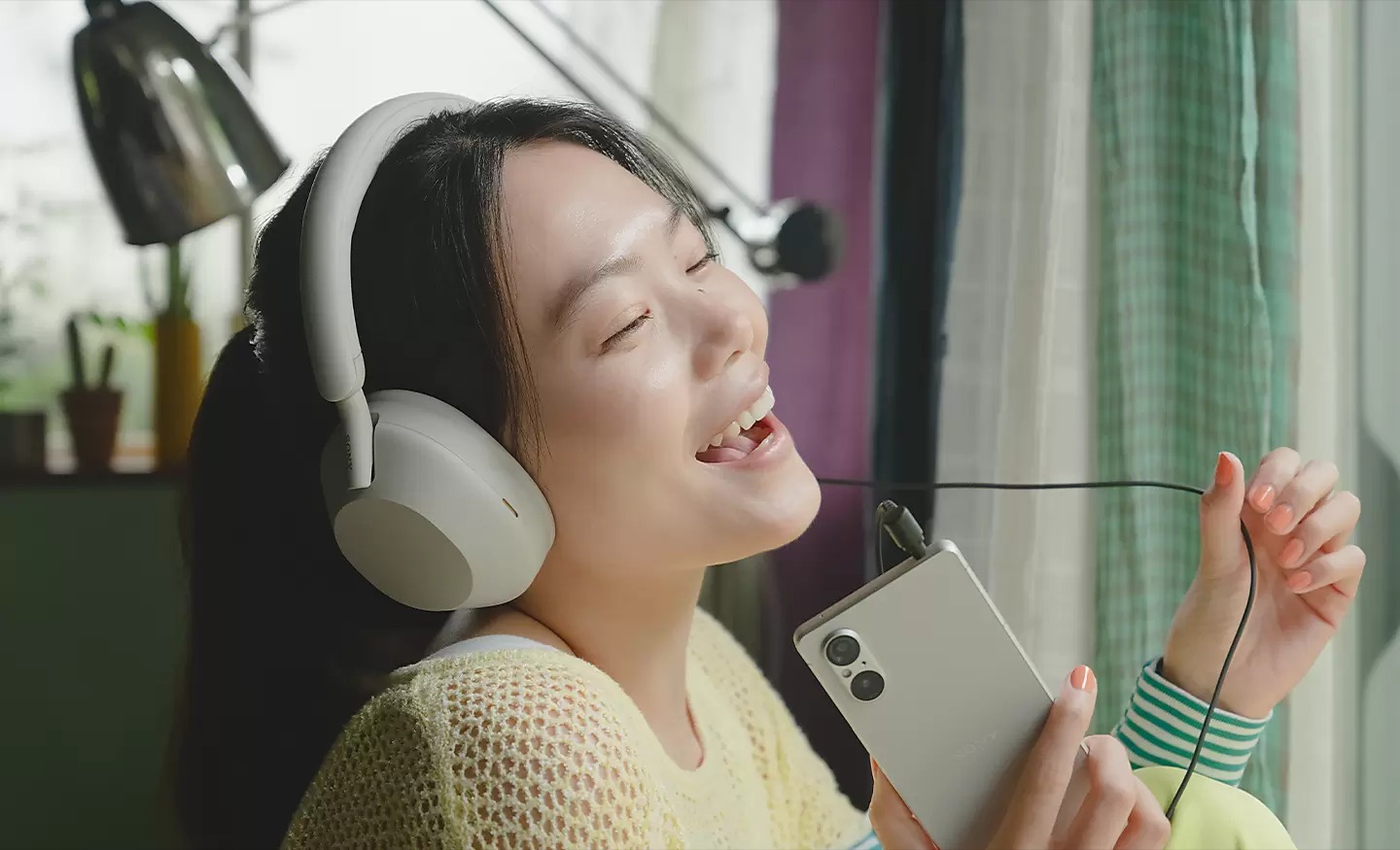 Sony Xperia 5 V发布:6.1寸屏、骁龙8 Gen 2、5000mAh等! 3 1640 06 d