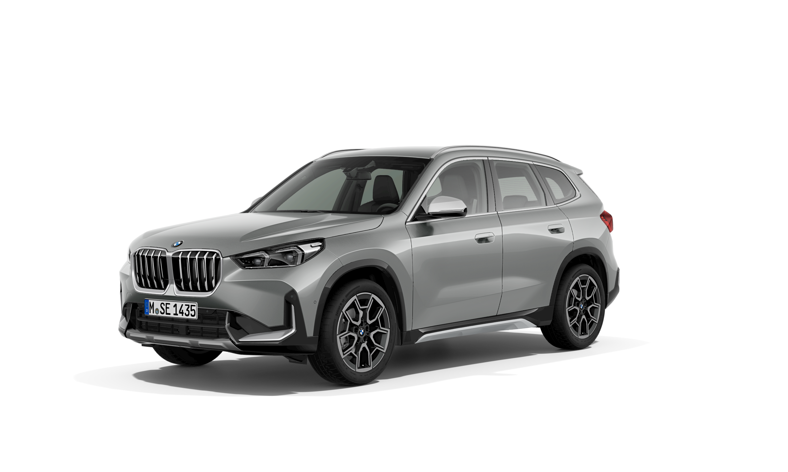 02. The New BMW X1 sDrive20i xLine Space Silver