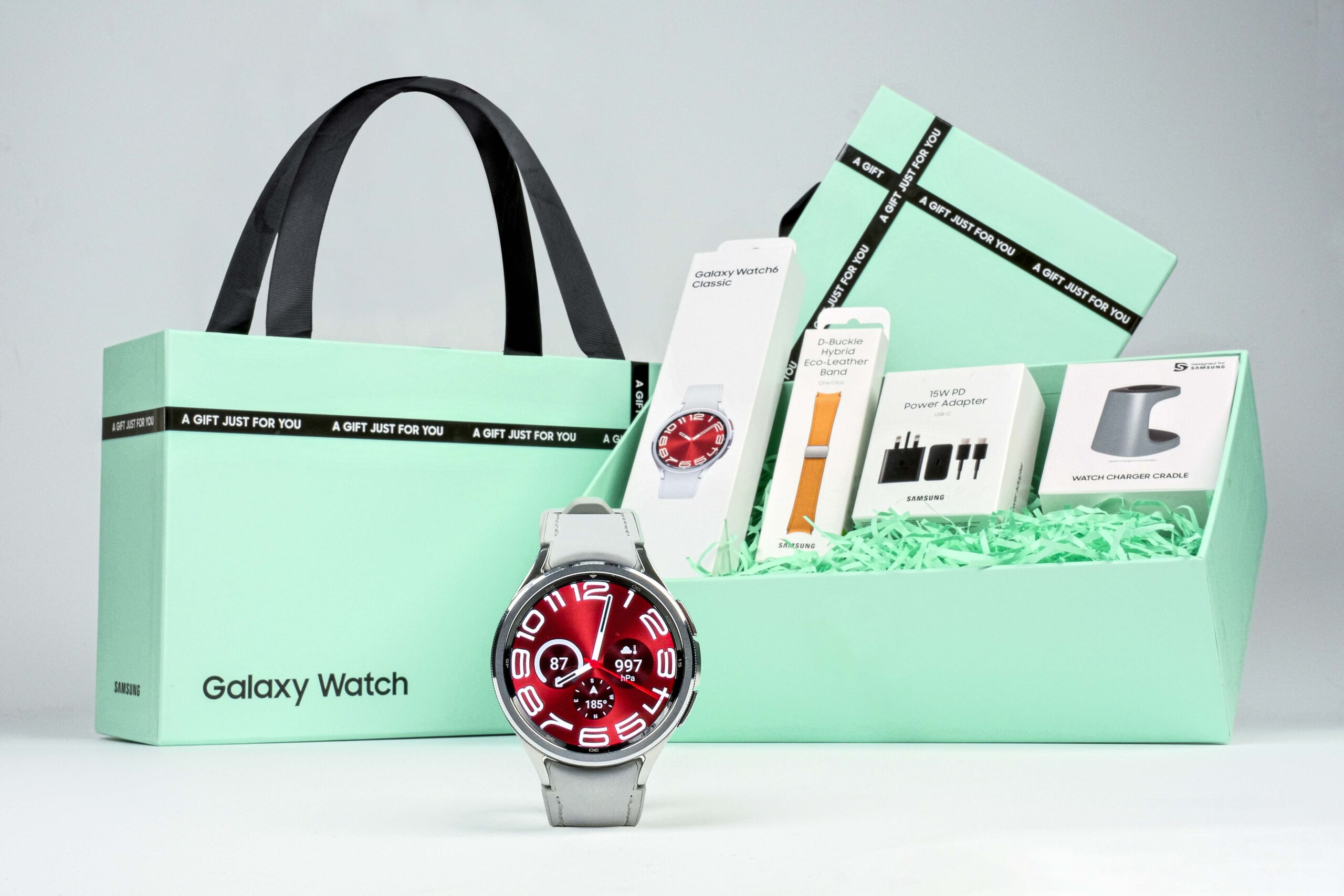 Galaxy Watch6 Giftbox KV 1 scaled
