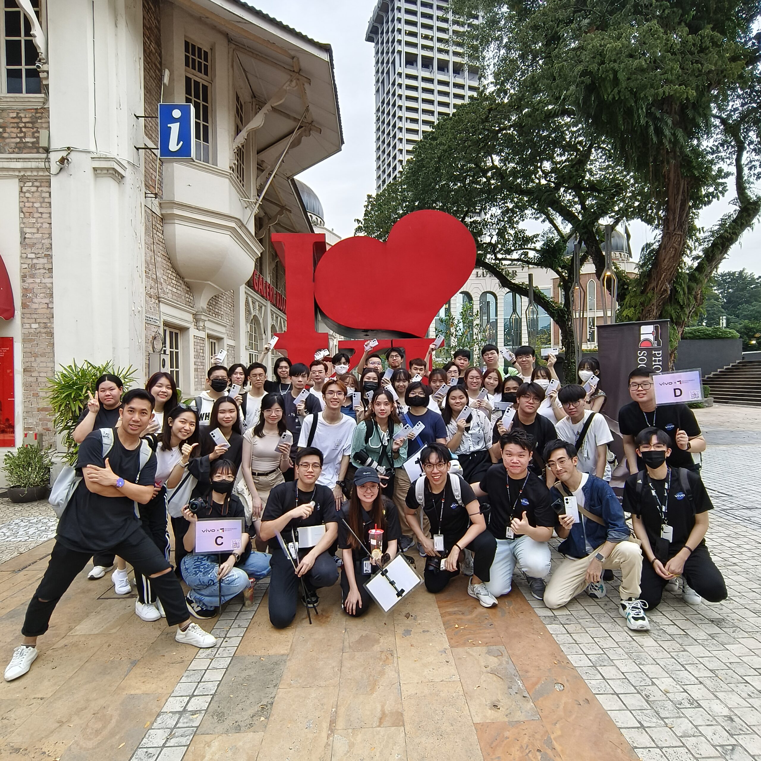 Participants during vivo x UTAR photography workshop scaled