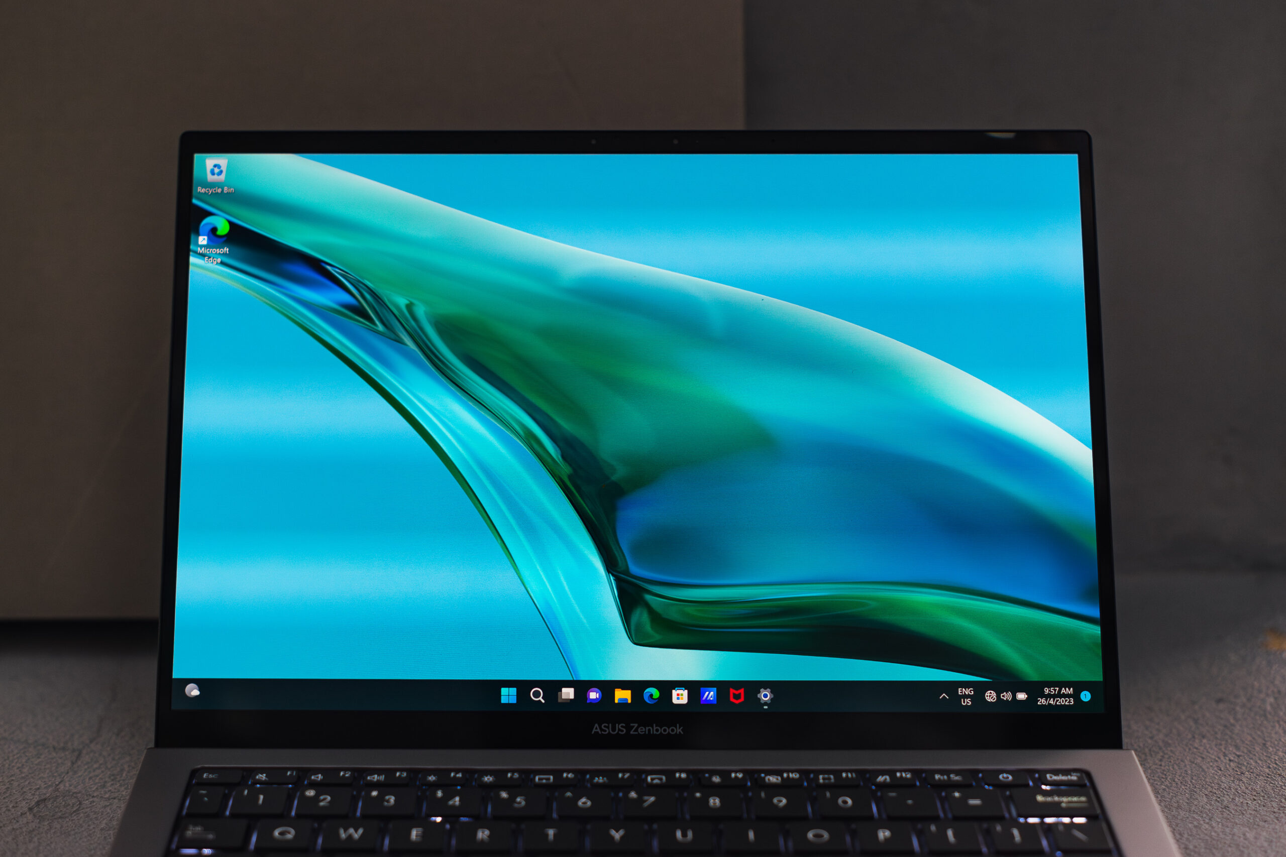 ASUS Zenbook S 13 OLED UX5304 3 scaled