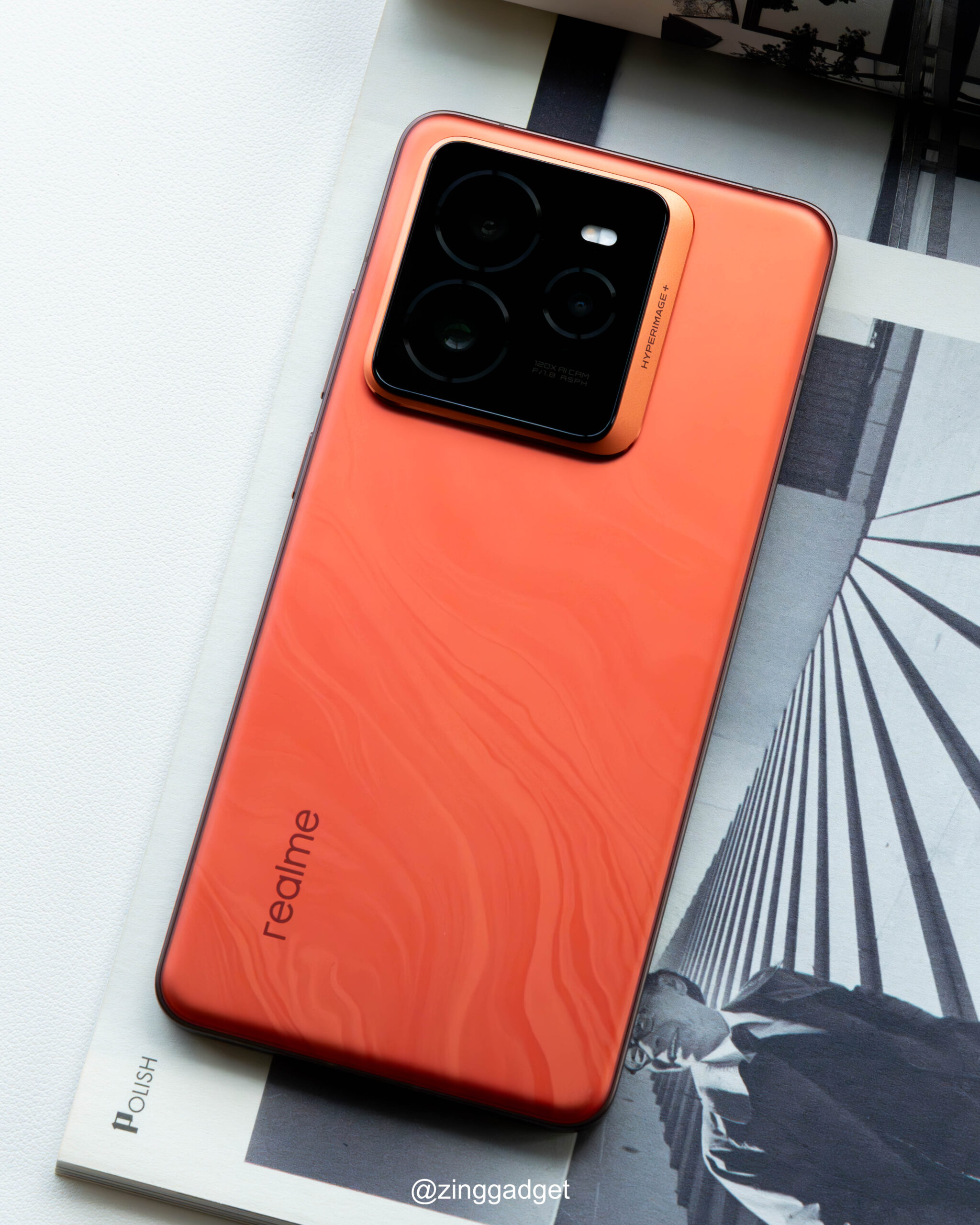 realme GT 7 Pro这次升级太有诚意了！大马首发骁龙8 Elite，给你1.5K+120Hz游戏、6500mAh+120W快充！