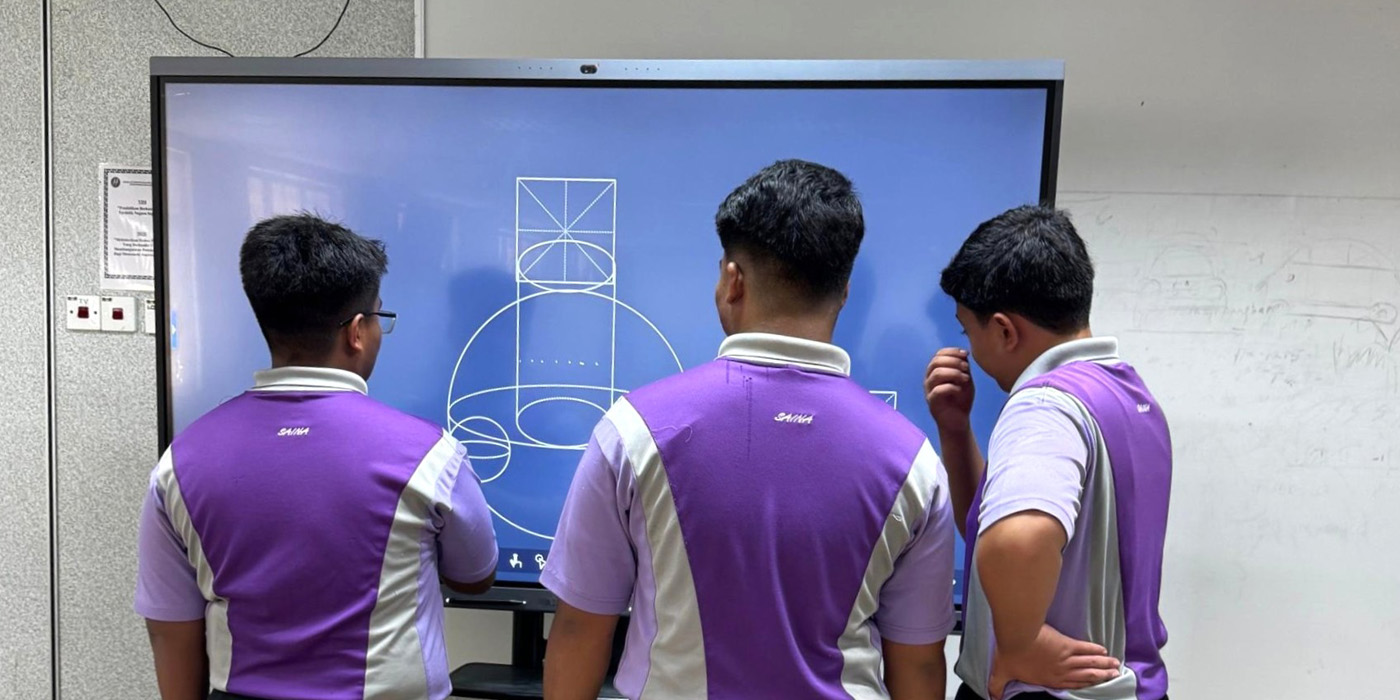 课堂版“哄娃神器”!JOI® Smartboard 智能电子屏:彩色触控屏+AI助教更能抓住学生注意力、老师上课不无聊! 10 5 8
