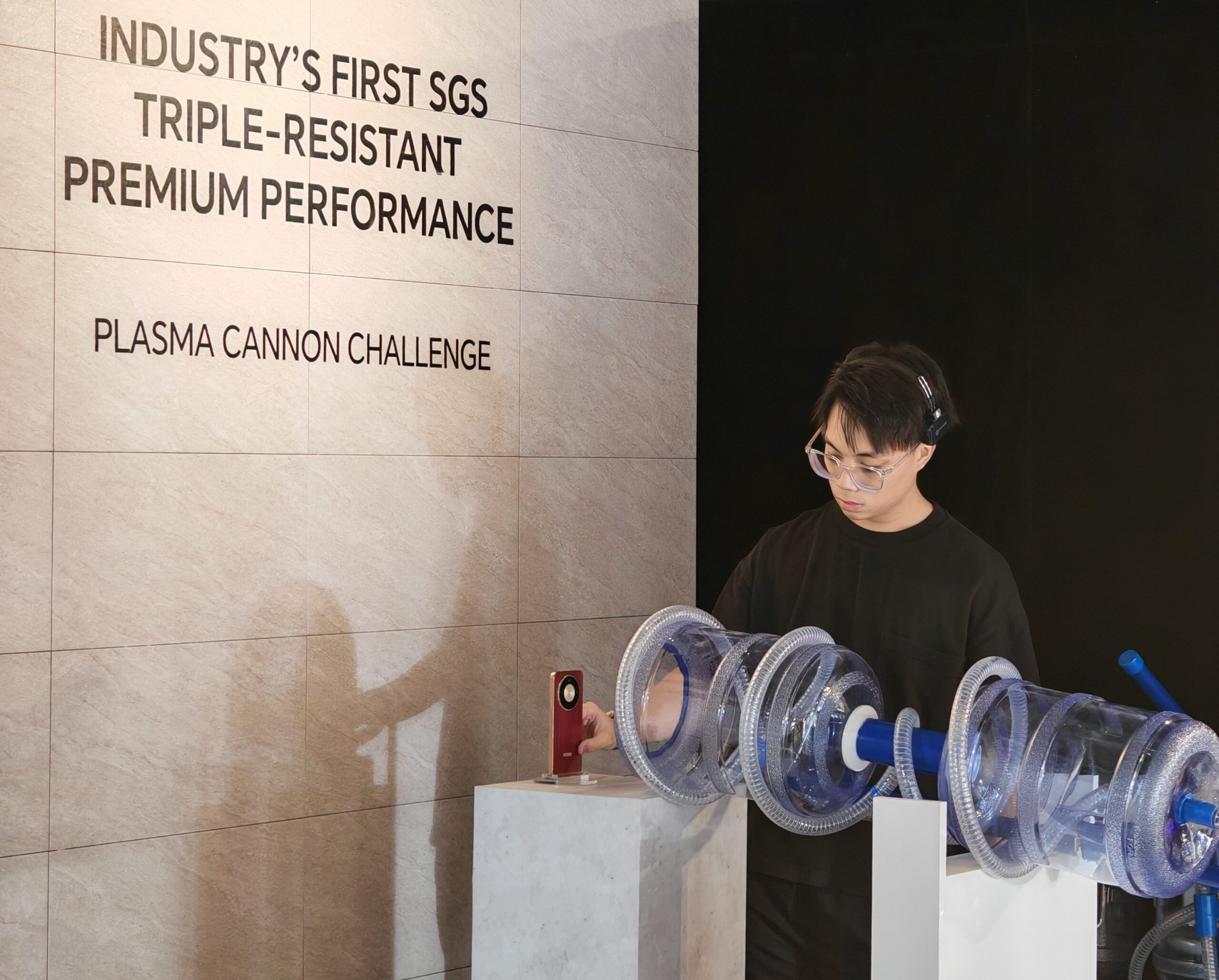 HONOR X 系列连续三代称霸中端机销量冠军!9 月 24 日发布全新硬核之王 HONOR X9d 5G! 3 Cannon Plasma Challenge 2 1 scaled