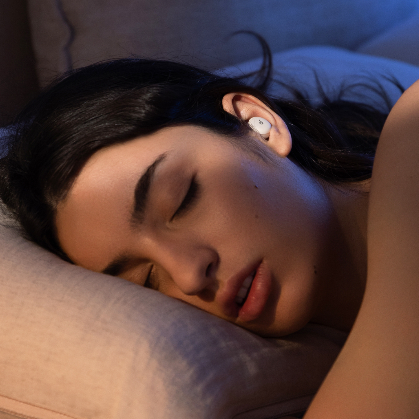 【IFA 2025】Anker 发布一系列黑科技:AI 扫拖机器人、能爬楼的吸尘器、全球首款移动家庭影院等! 18 Sleep A30 Lifestyle