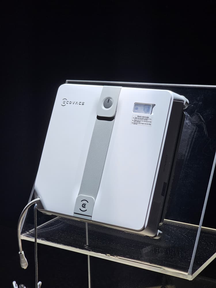 ECOVACS 发布 DEEBOT X11 OmniCyclone 扫地机器人:内置AI管家定制清洁方案、洗拖布会自动充电6%等,大马售价RM5099! 15 WhatsApp Image 2025 09 22 at 21.38.51