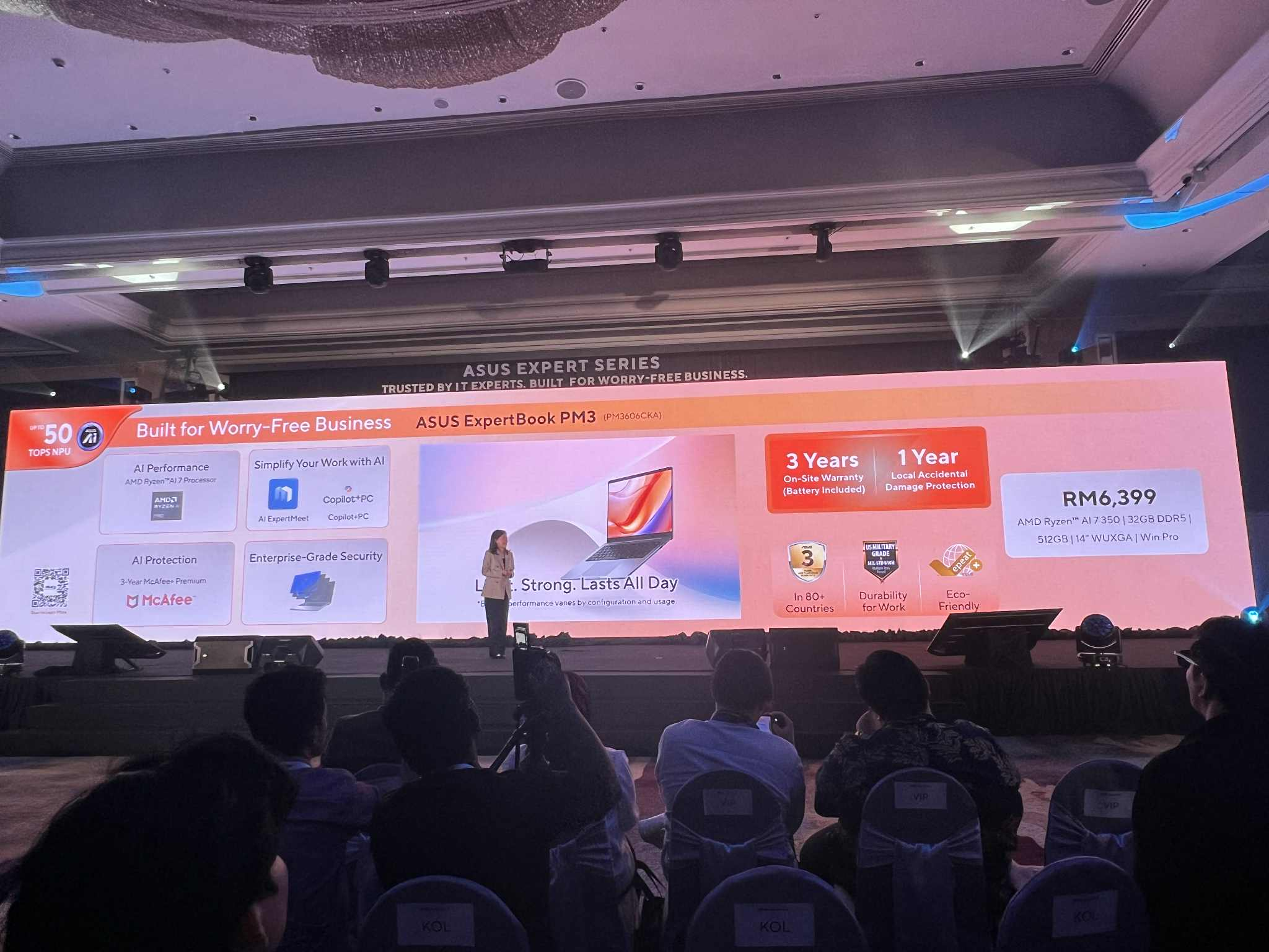ASUS Expert系列电脑发布:企业级安全防护、ASUS自家AI解决方案,办公、IT、安全管理兼具,RM3599起! 4 ASUS Expert系列电脑发布:企业级安全防护、ASUS自家AI解决方案,办公、IT、安全管理兼具,RM3599起!