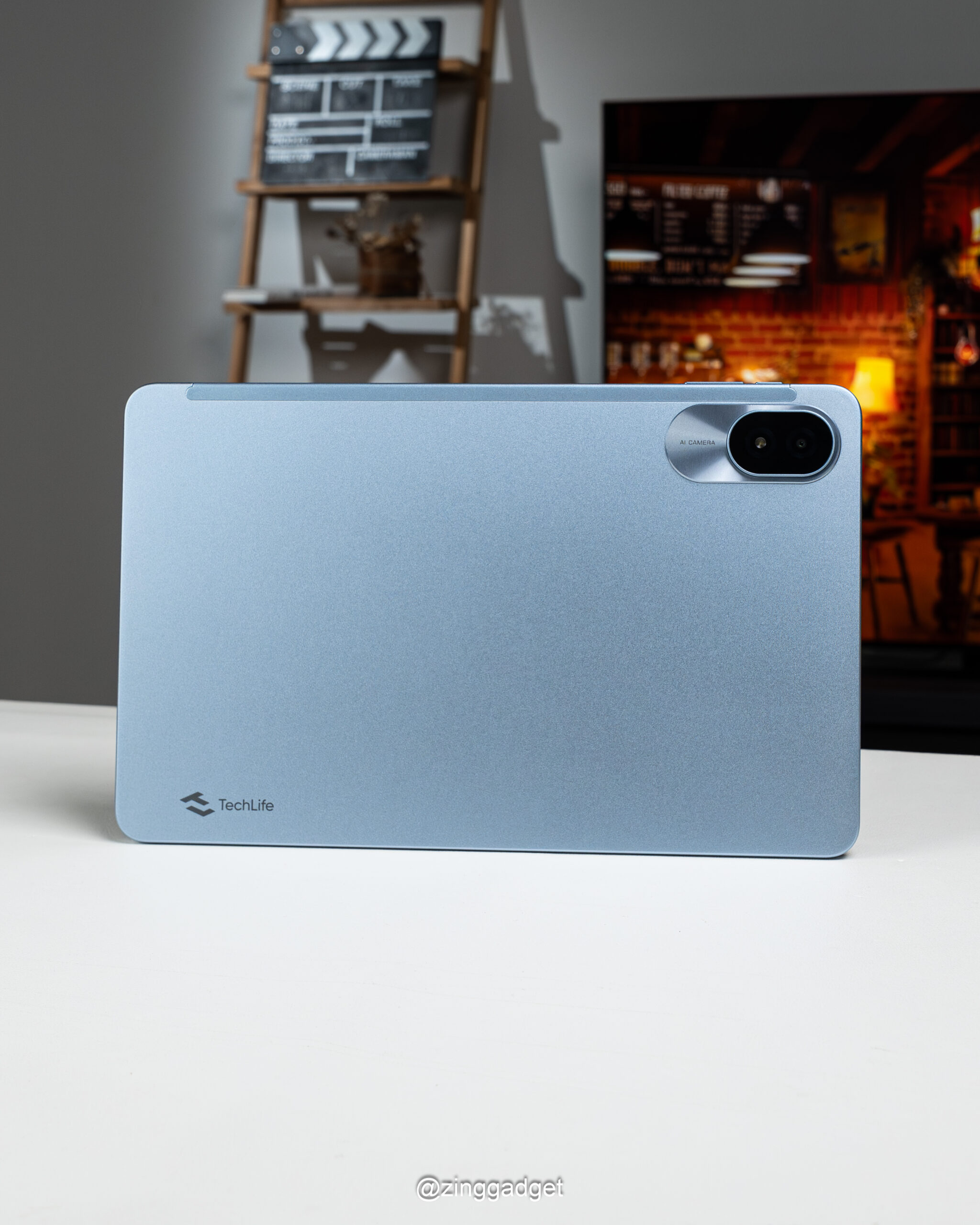 这台 RM799 平板,竟然还能当充电宝+硬盘?!太会了吧!【TechLife Pad Plus 12 LTE】🤯 3 DSC09918 Enhanced NR scaled