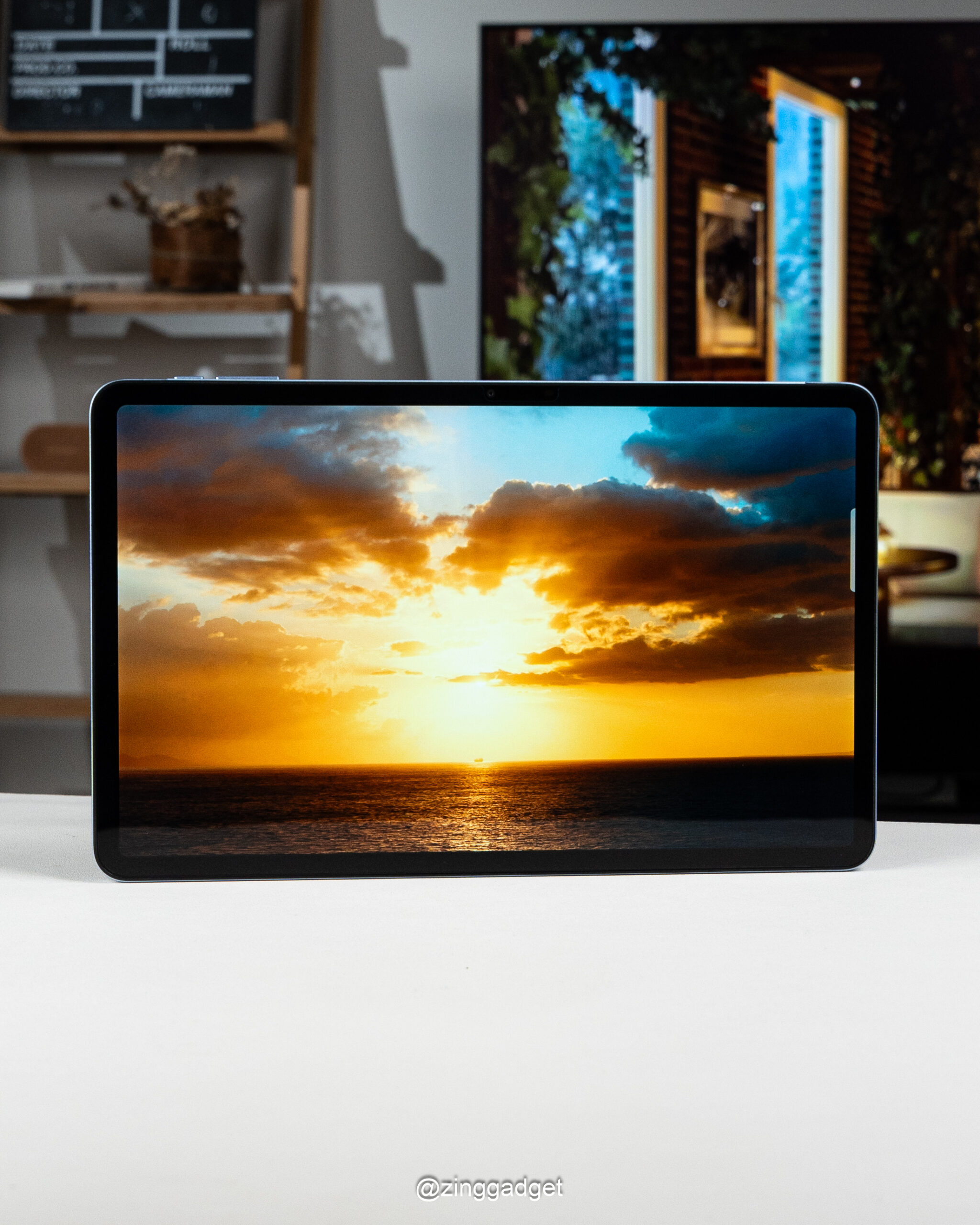 这台 RM799 平板,竟然还能当充电宝+硬盘?!太会了吧!【TechLife Pad Plus 12 LTE】🤯 6 DSC09927 1 scaled