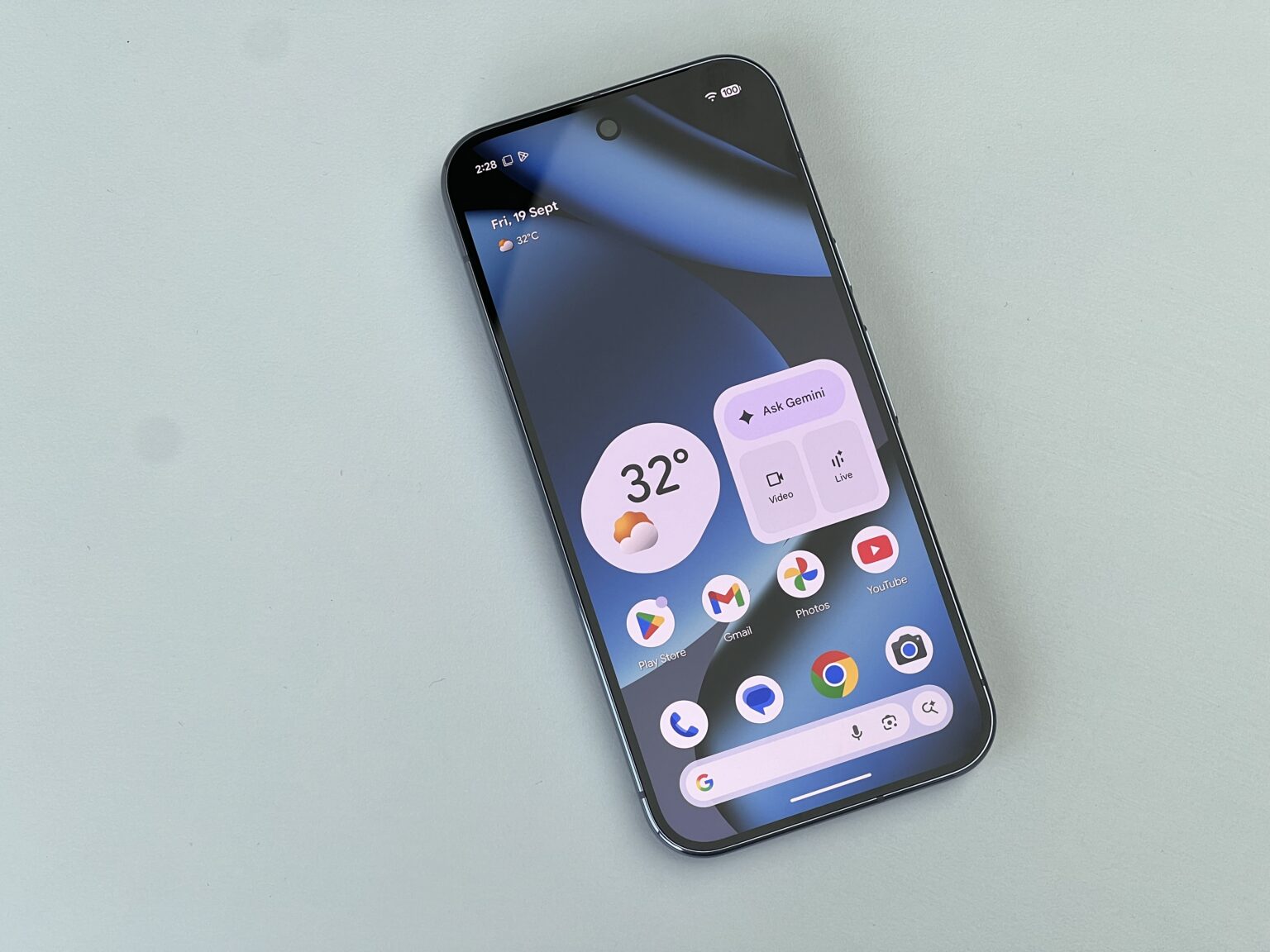 Google Pixel 10 Pro评测:Google AI生态的绝佳范本,体验流畅、新芯片仍力有未逮 - Zing Gadget