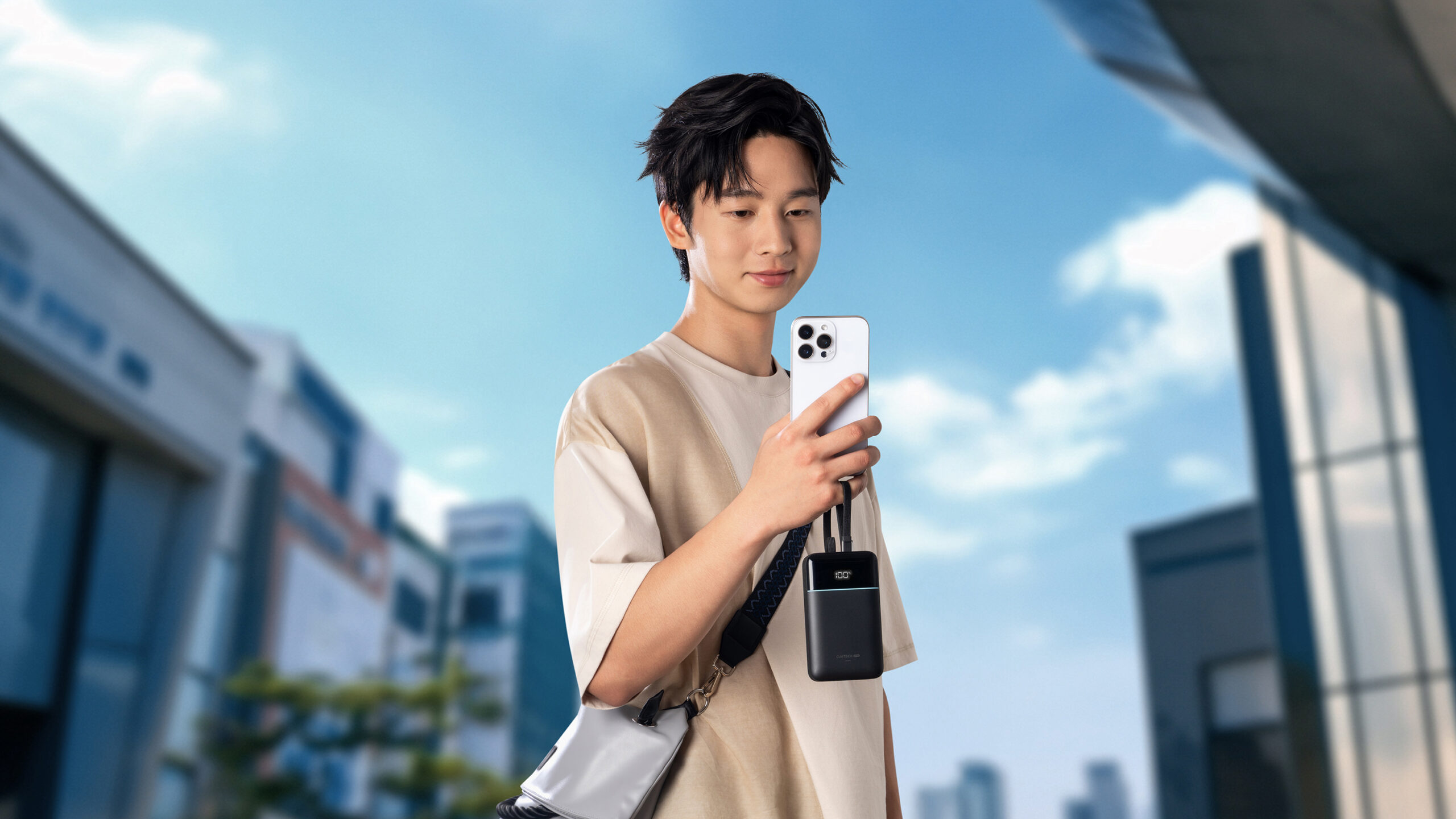 CUKTECH宣布和小米合作!推出Powerbank、充电器新品:最高100W、有3C认证等,大马售价RM69起! 6 CUKTECH CP24 Power Bank with Dual Built in Cables 05 scaled