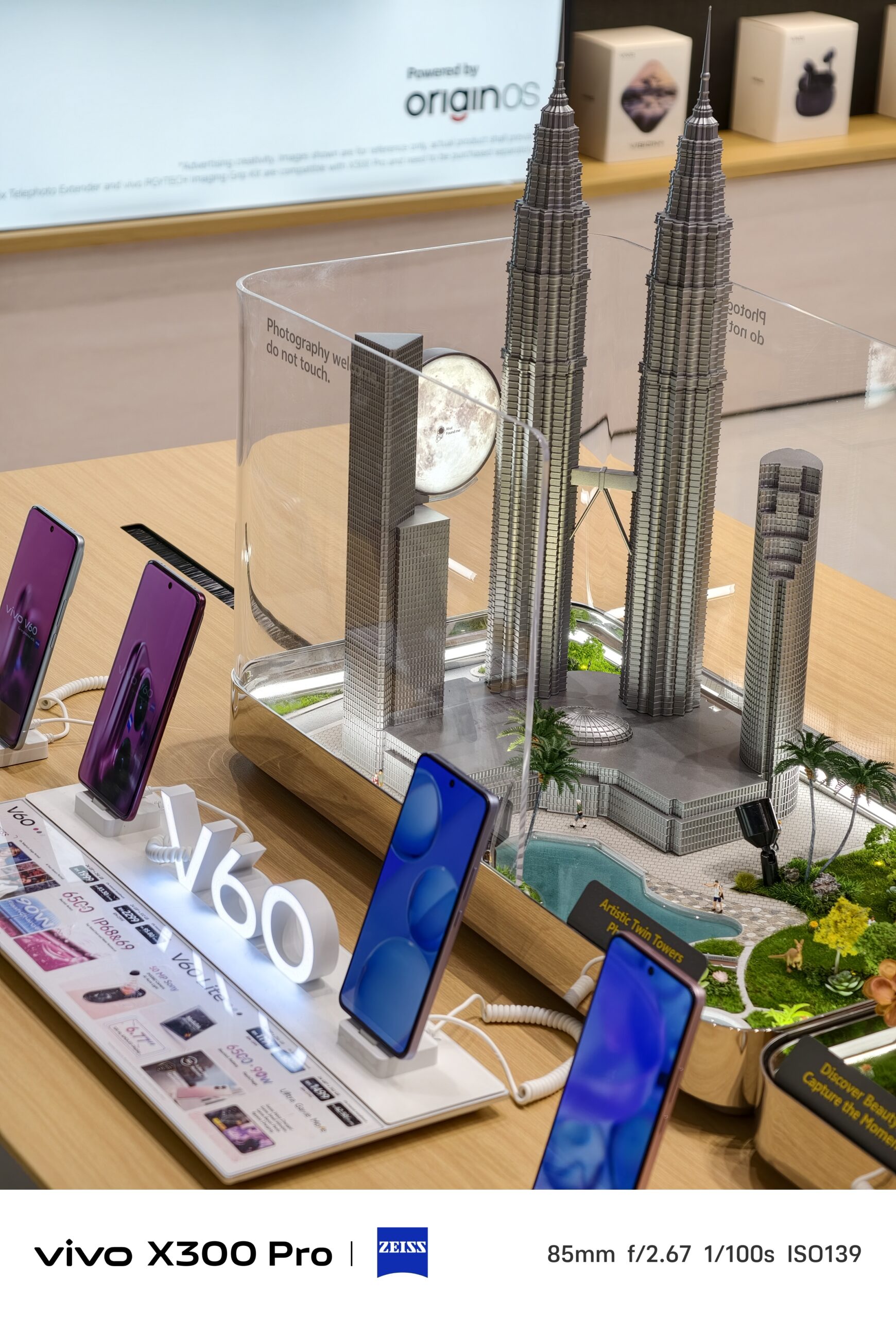 东南亚首家 vivo 人文影像馆与旗舰专卖店亮相 IOI City Mall!2月7日开幕,超多优惠/礼物等你拿! 3 vivo Concept Store 5 1 scaled