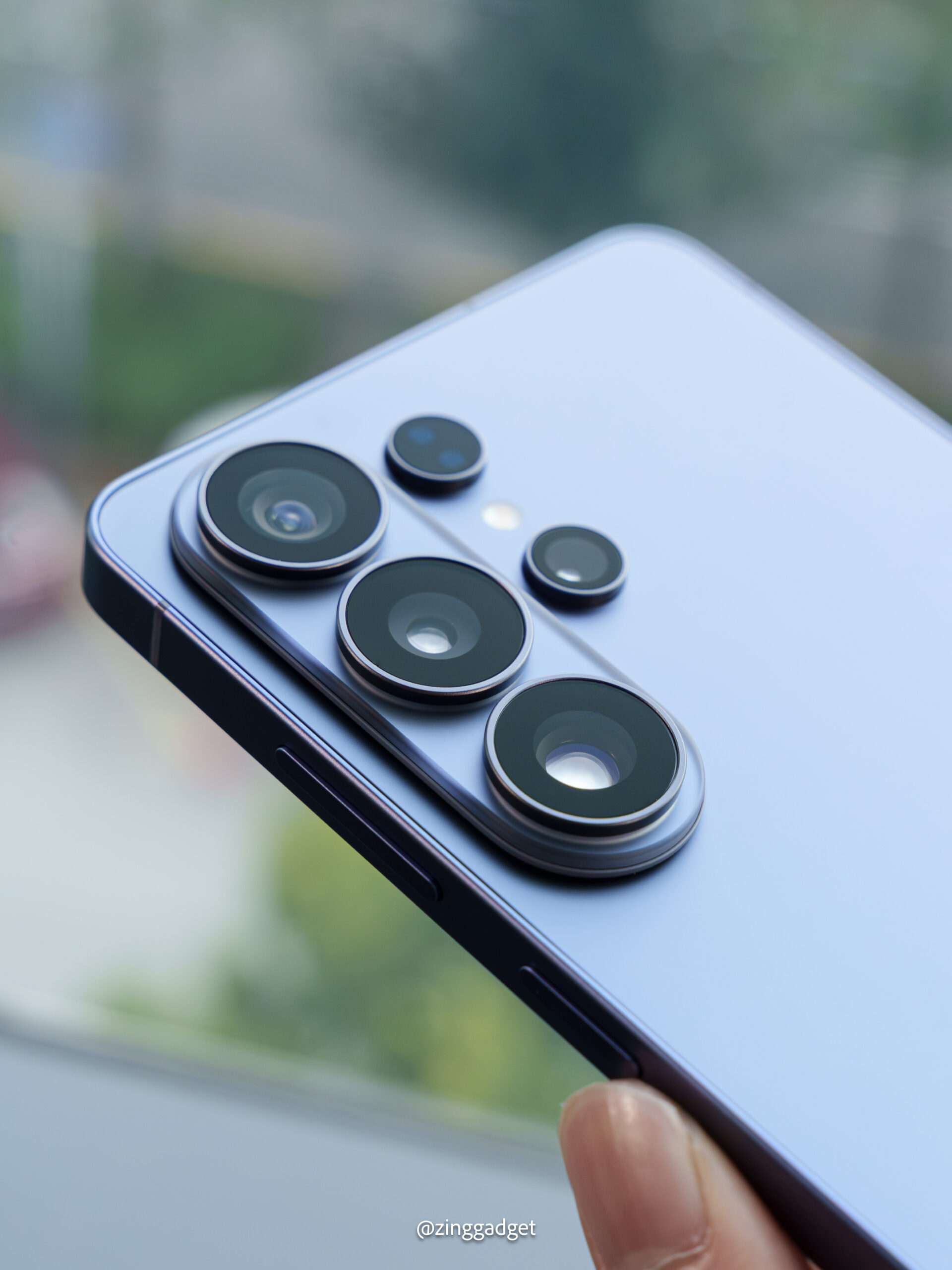 Samsung Galaxy S26 Ultra评测：表现很全面，手感、性能、续航都有惊喜，仍是安卓机皇！
