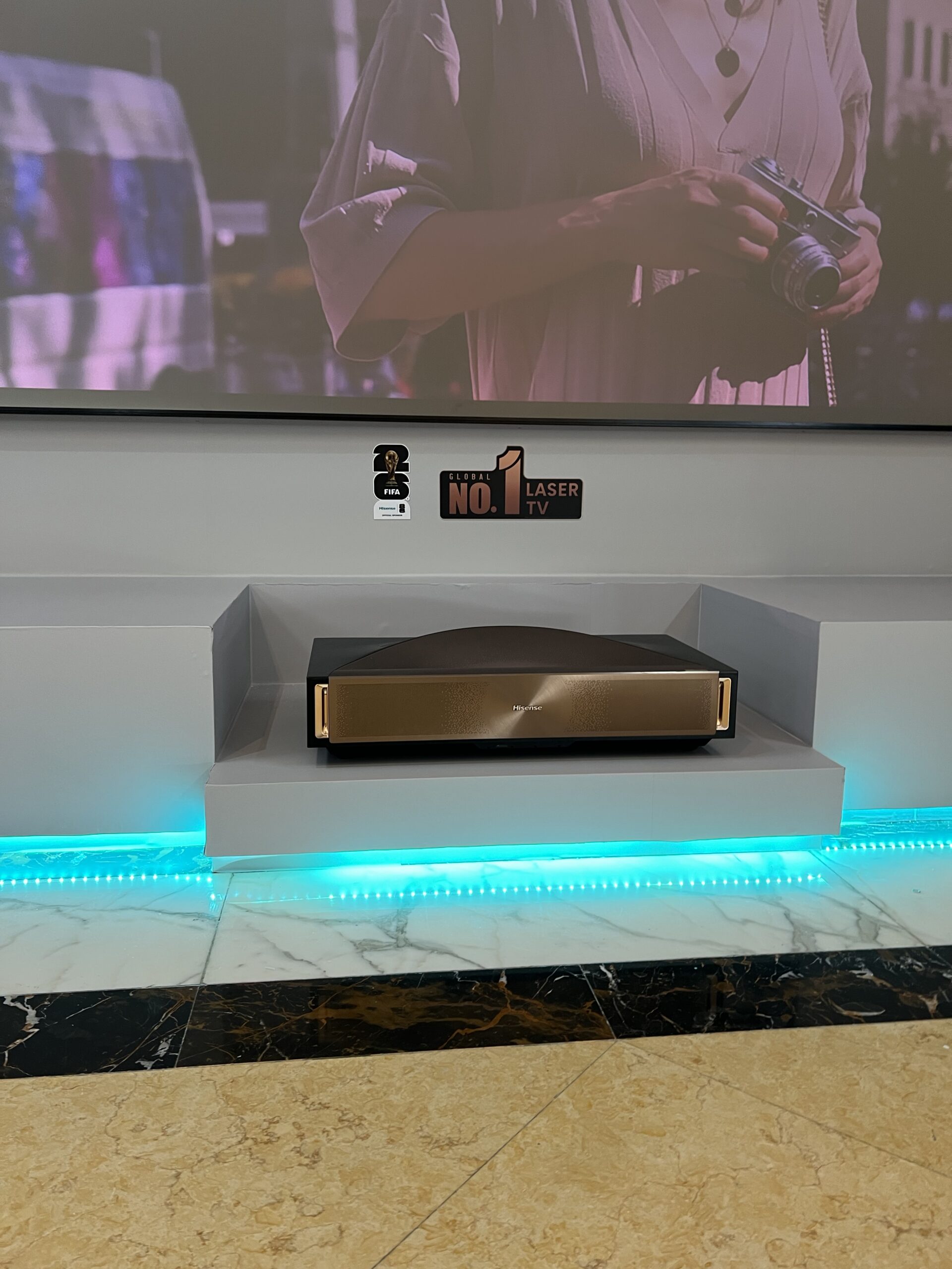 Hisense推出116寸的RGB MiniLED电视和L9Q激光电视:Devialet音响、高色准等高端影视体验 5 IMG 0524 scaled