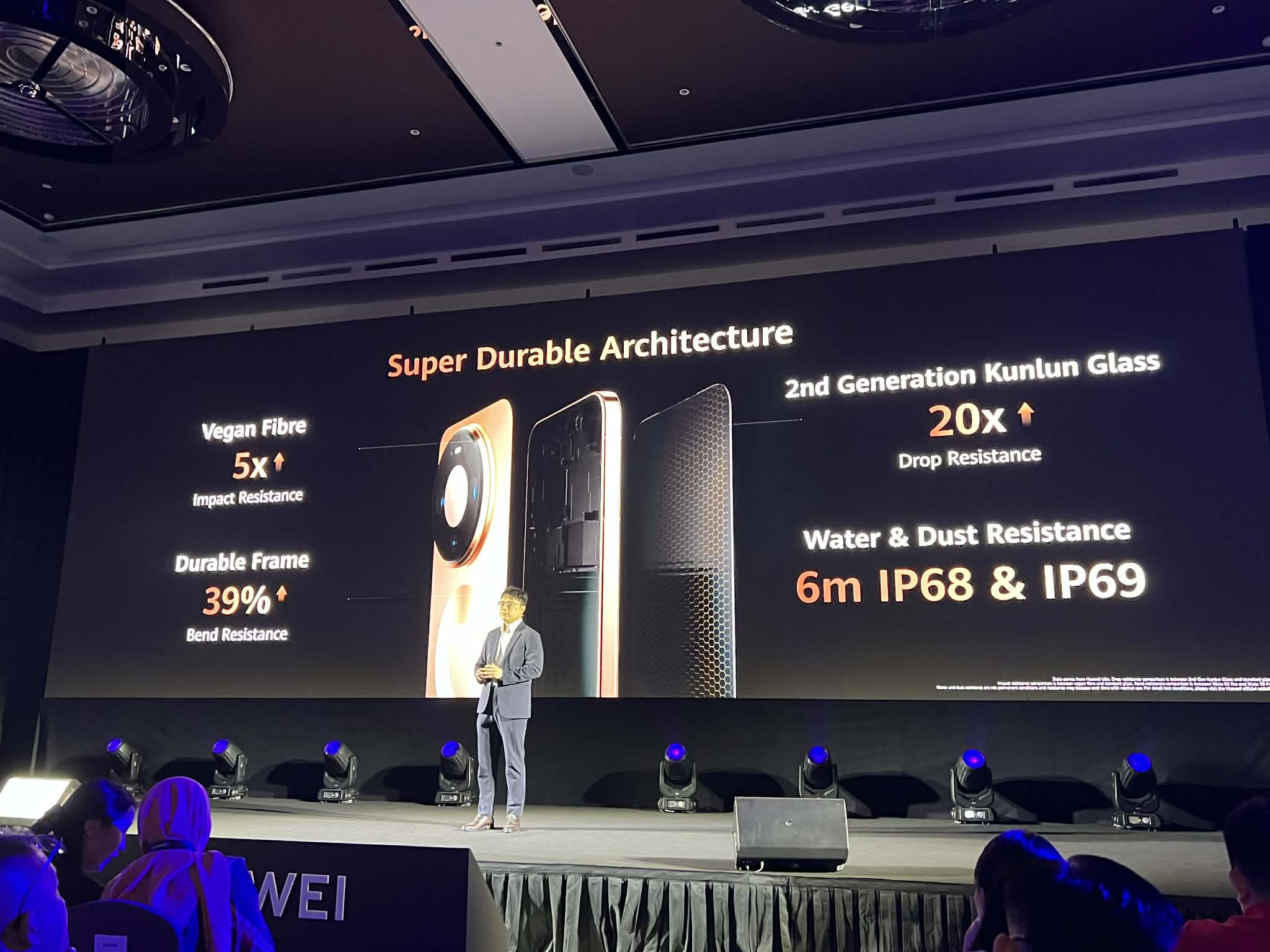 暌违3年回归!HUAWEI Mate 80 Pro发布:Kirin 9030 Pro、原色摄像组合、5750mAh+100W,售 7 af7cd3bb 4846 40ce 8acf f67e59e737b9 1
