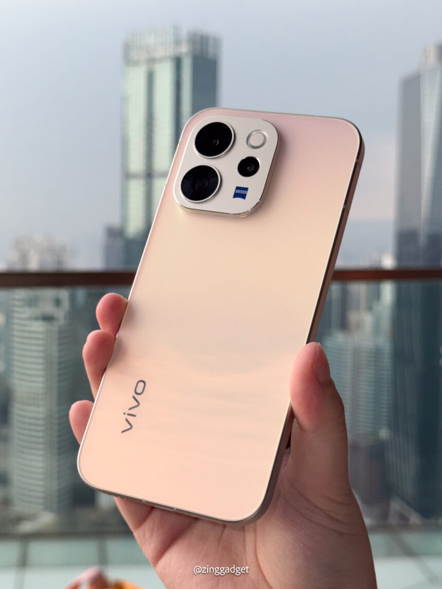 大马售价 RM1,999 起!vivo V70 发布:50MP ZEISS 超级长焦、6500mAh+90W! 7 image 86