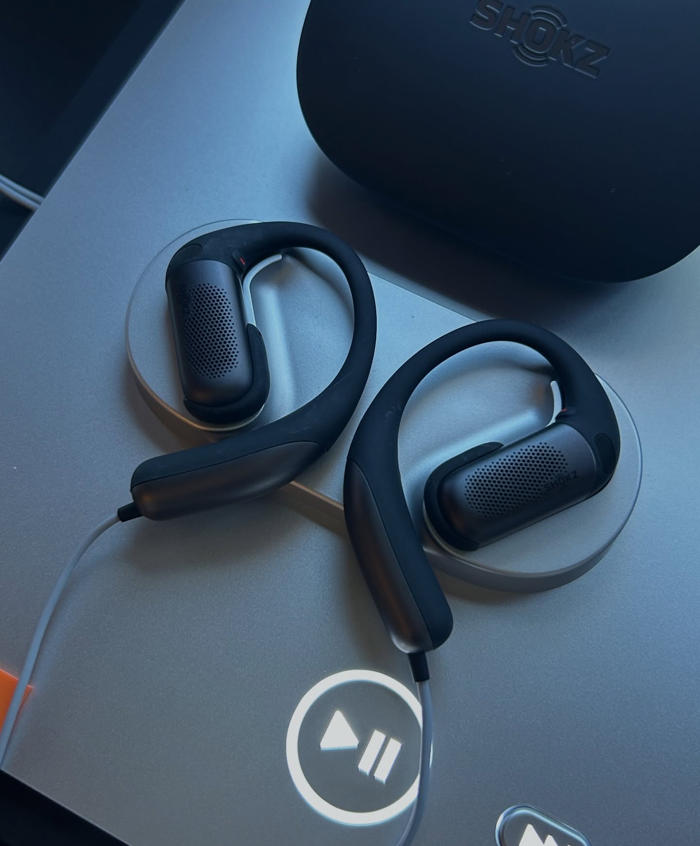 不塞耳也能降噪!Shokz OpenFit Pro 发布:支持降噪、头部追踪、最长 50 小时续航,大马售价 RM1,199! 3 694142332 18592567312010402 3880038258574966125 n