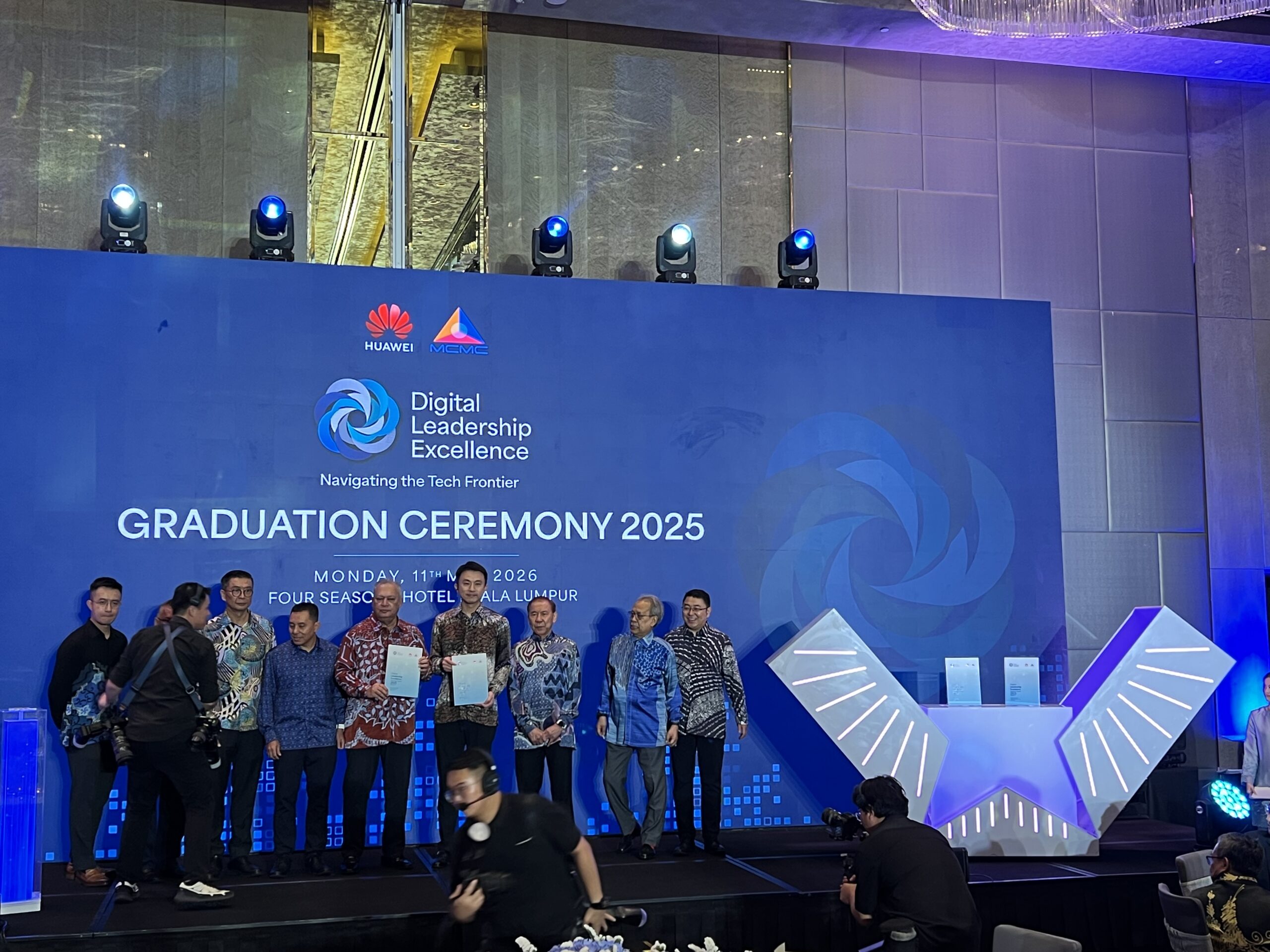 MCMC与HUAWEI联办的数字课程！DLE第二期、第三期毕业典礼圆满落幕