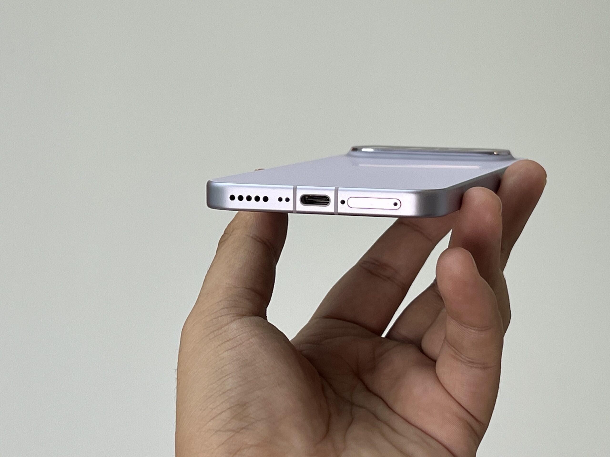 vivo X300 FE评测:小屏轻旗舰,就连“大炮”也很轻!虽是FE但落差不会太明显 24 IMG 2587 scaled