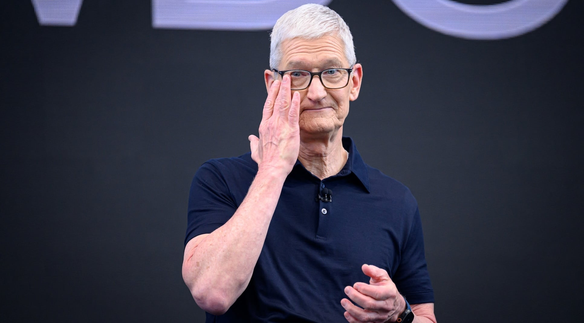 这下坏菜了:Tim Cook亲口确认Apple产品将不可避免的涨价 2 这下坏菜了:Tim Cook亲口确认Apple产品将不可避免的涨价