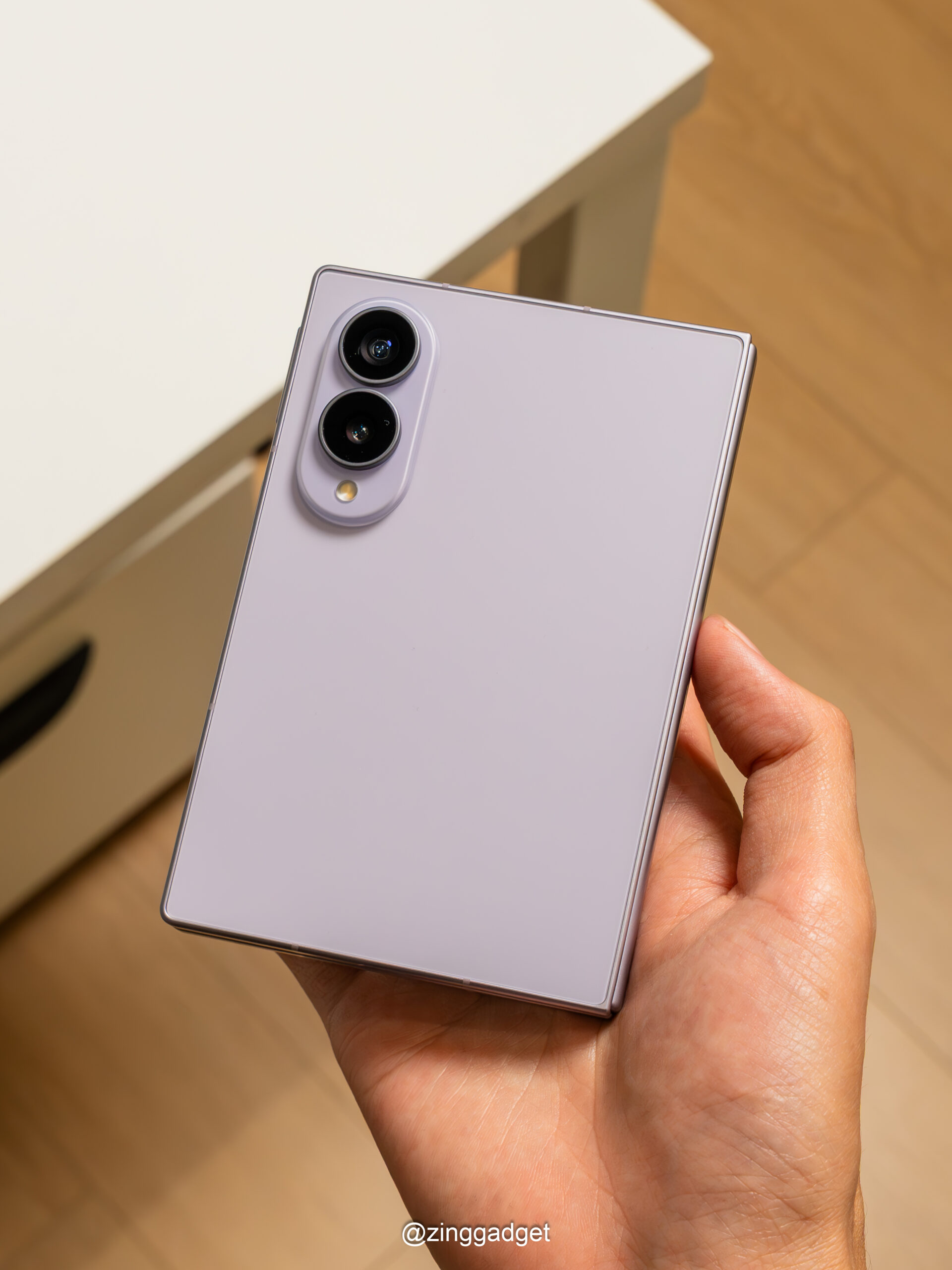Samsung Galaxy Z Fold8评测:这次的屏幕比例很合理,或许是折叠屏的理想形态! 6 DSC06791 scaled