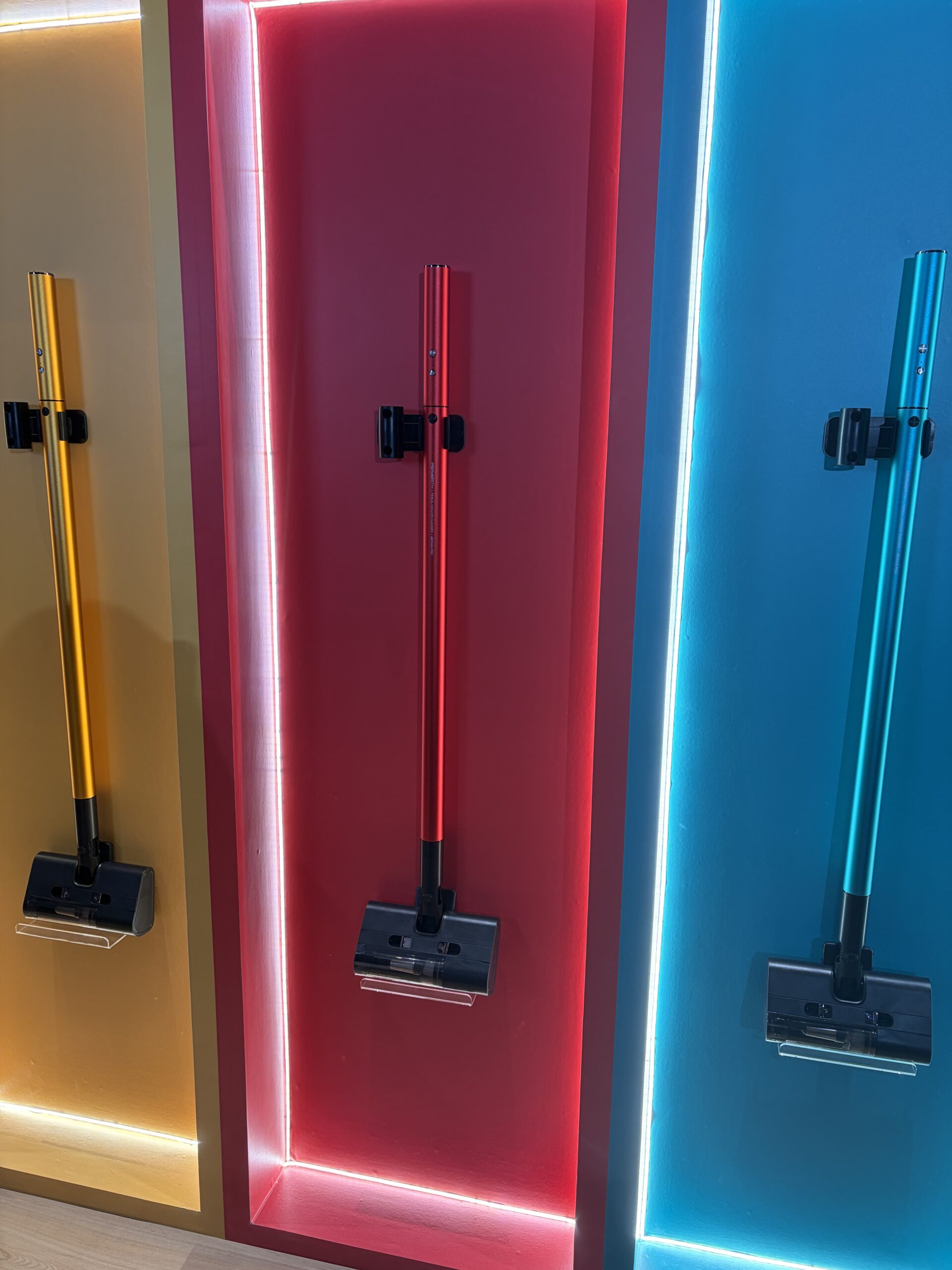 PerySmith 新品发布!旗下首款管状吸尘器 AirStick Pro登场:重900g、100AW吸力,大马售价RM399! 3 IMG 3767 scaled