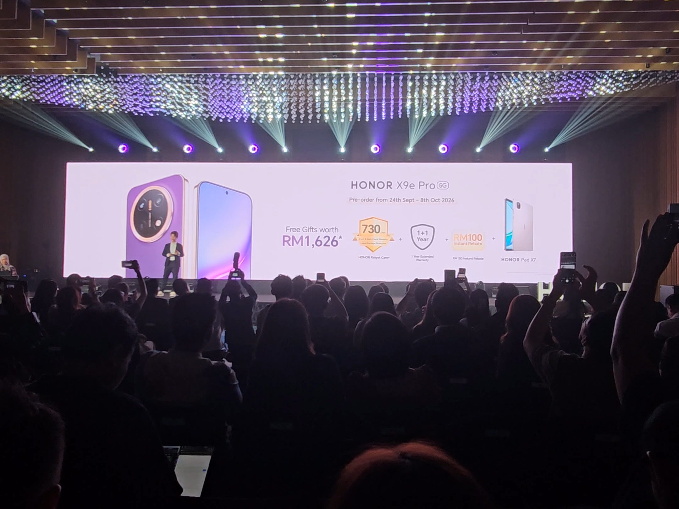 HONOR X9e Pro 大马发布:11000mAh+80W、10000nits屏幕亮度、耐用性再升级,售价RM1899起! 4 20260924 155519 edited