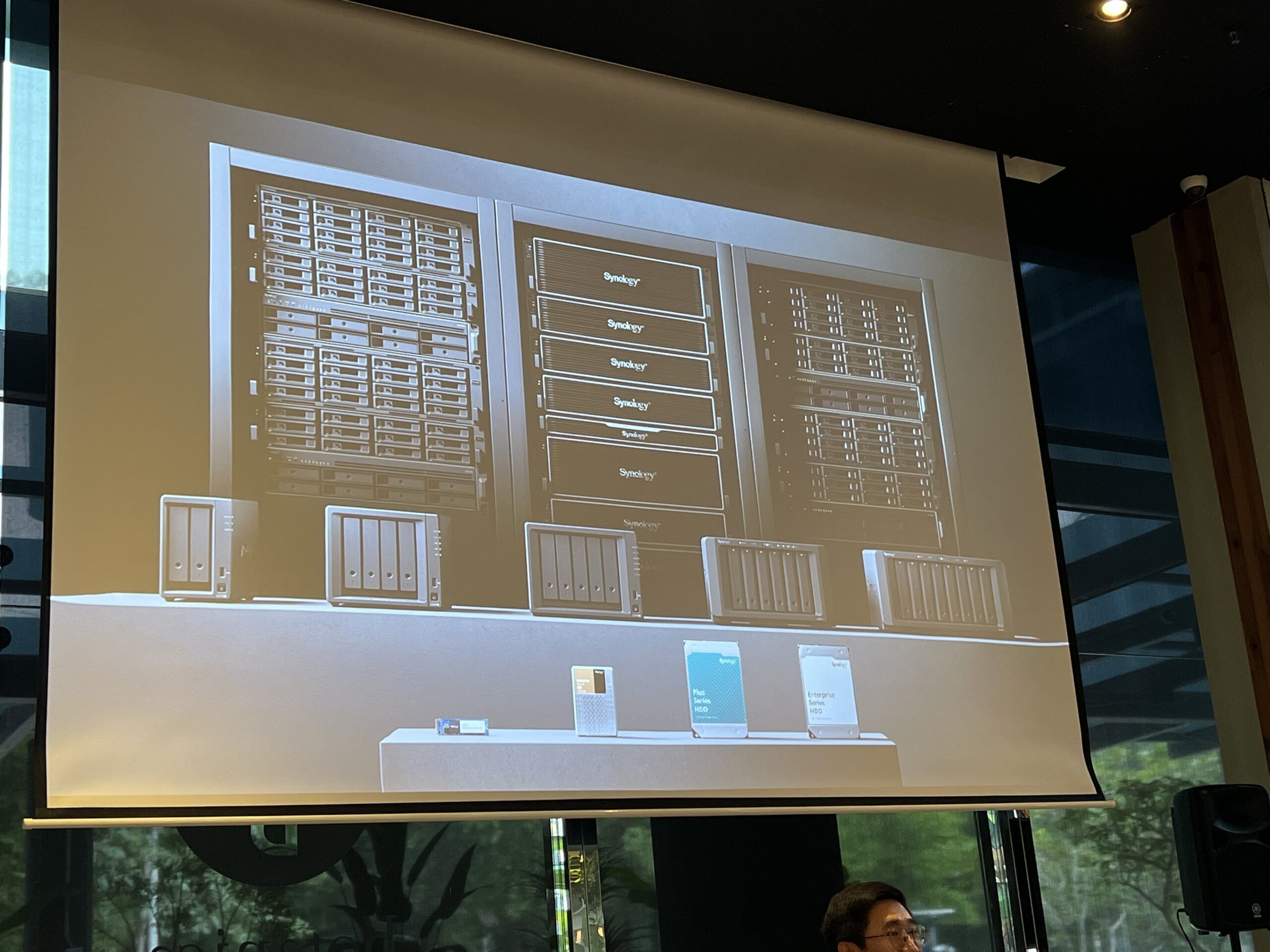 Synology:逾90%大马企业认为AI-ready基础设施重要!68.6%更倾向混合式或本地部署 3 Synology:逾90%大马企业认为AI-ready基础设施重要!68.6%更倾向混合式或本地部署